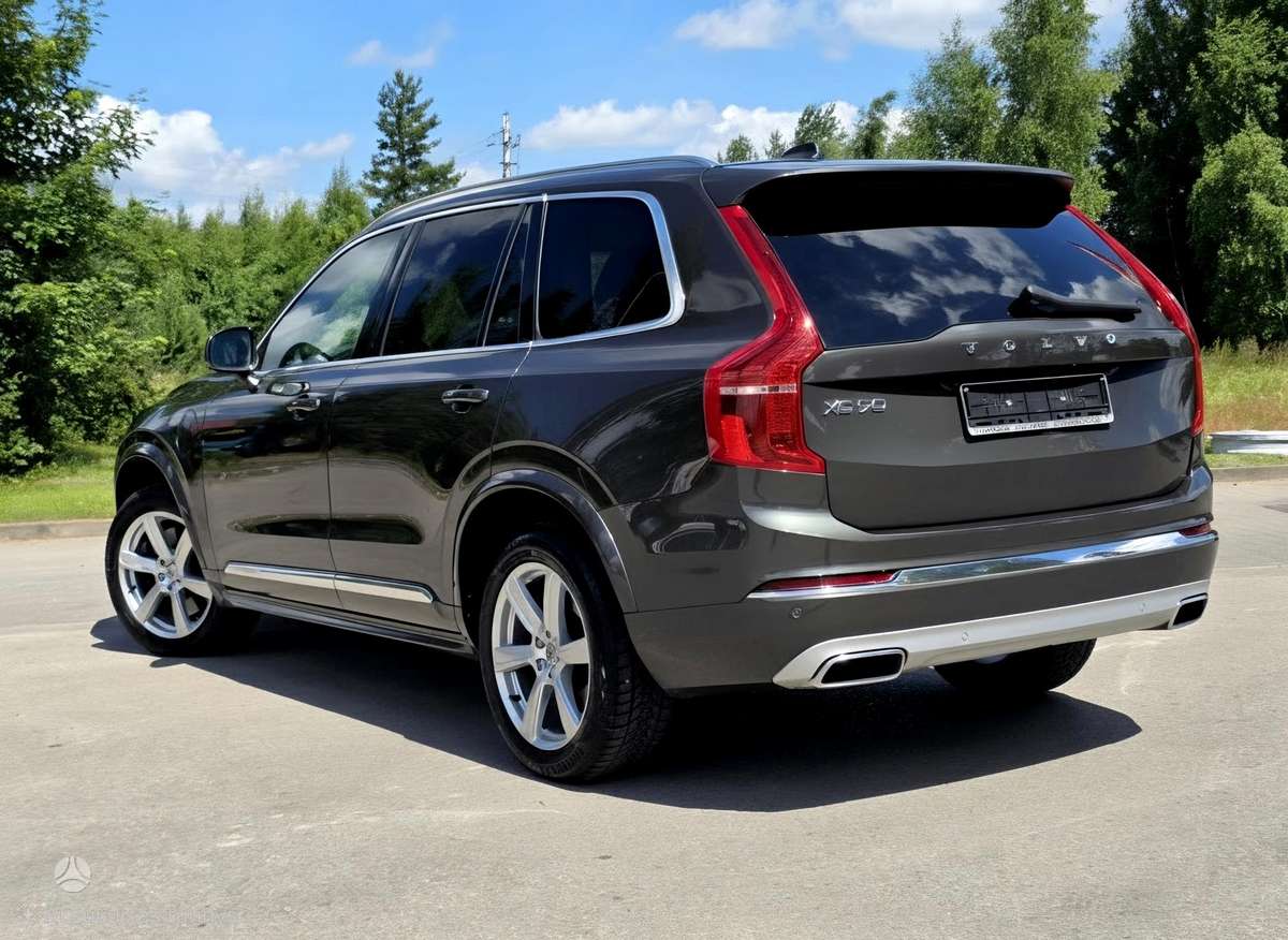 Volvo XC90 - 7