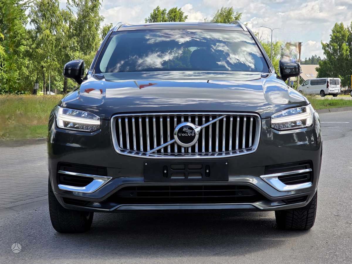 Volvo XC90 - 2