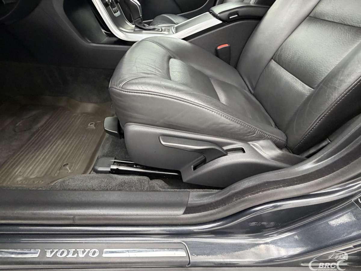 Volvo V70, 1.6 l., Универсал