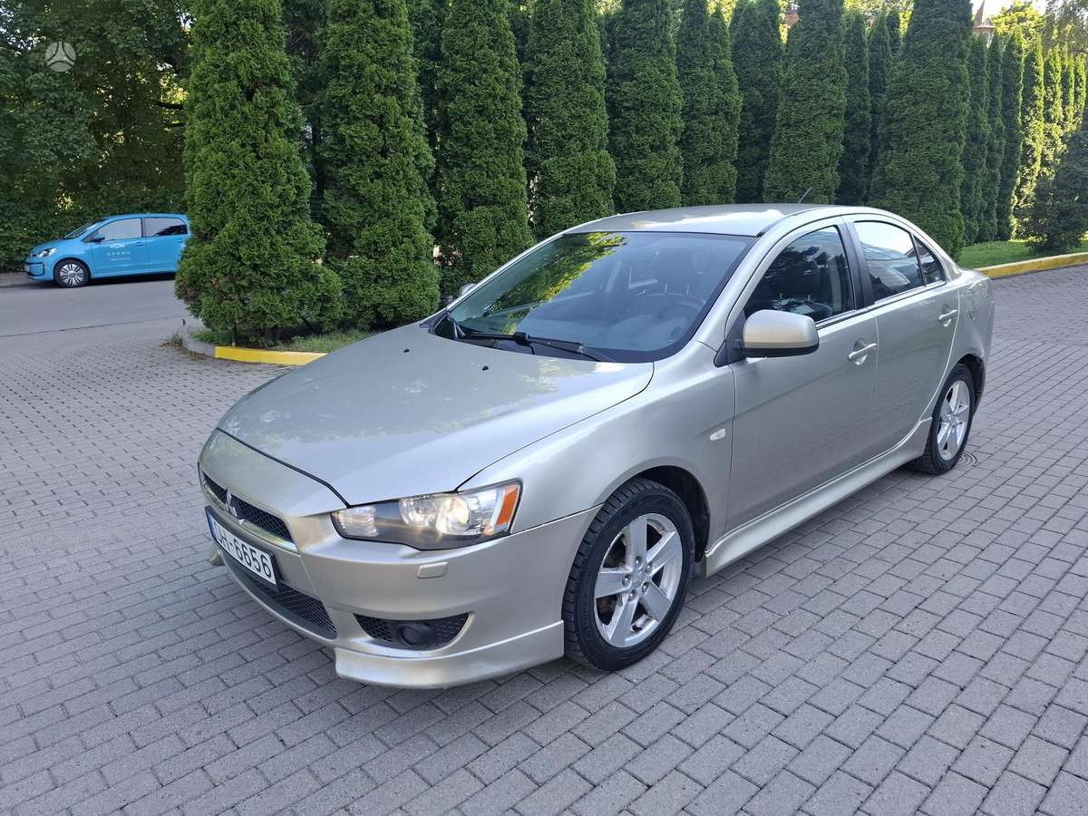 Mitsubishi Lancer, 1.8 l., Седан