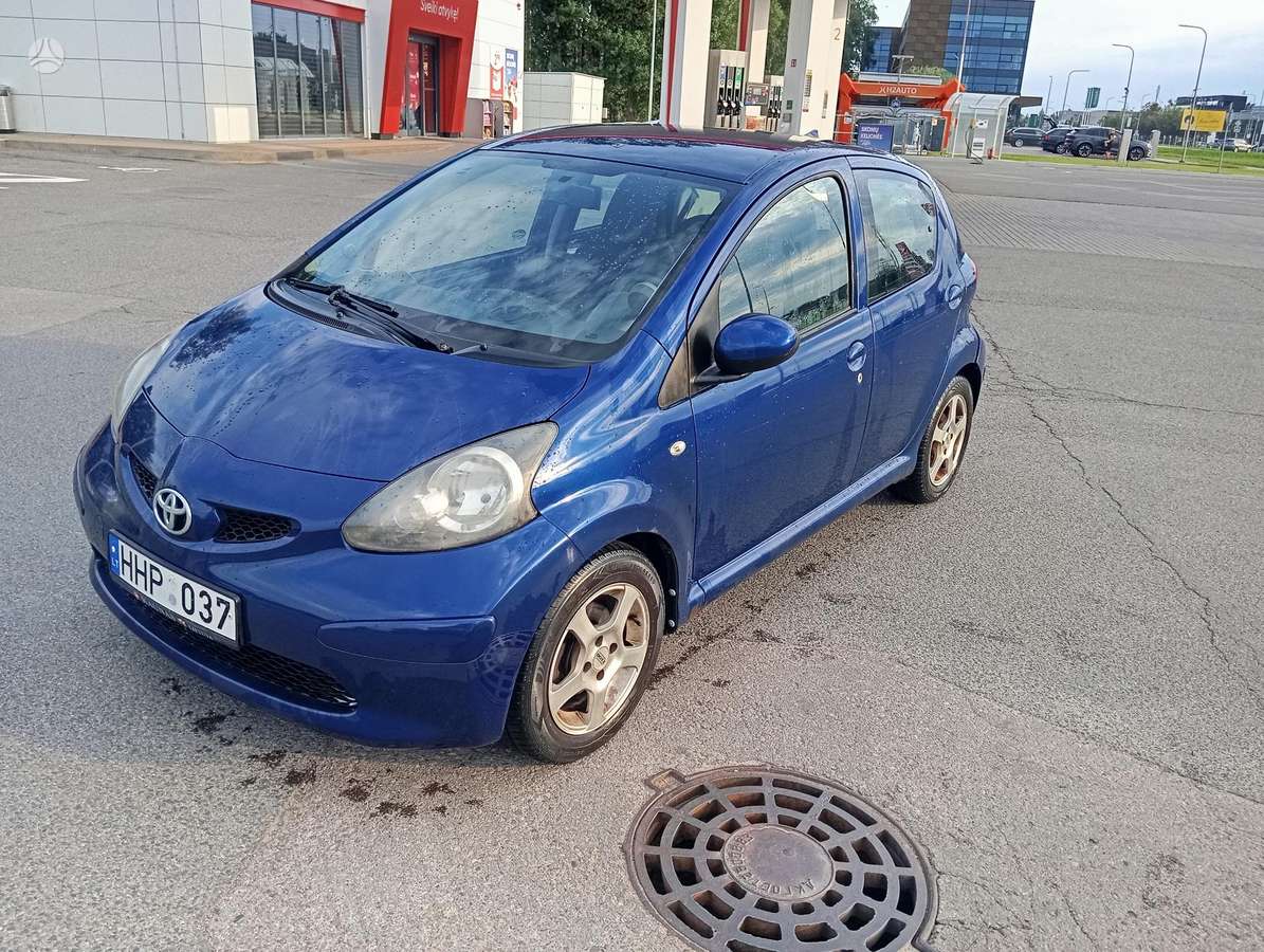Toyota Aygo, 1.0 l., hatchback