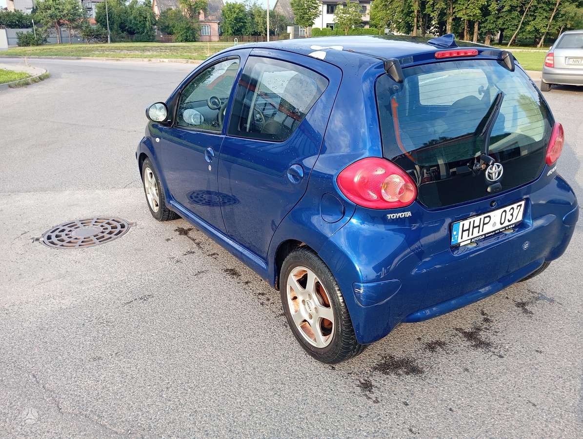 Toyota Aygo, 1.0 l., hatchback