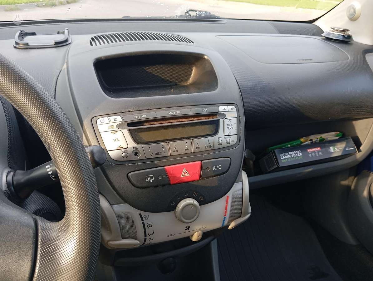 Toyota Aygo, 1.0 l., hatchback
