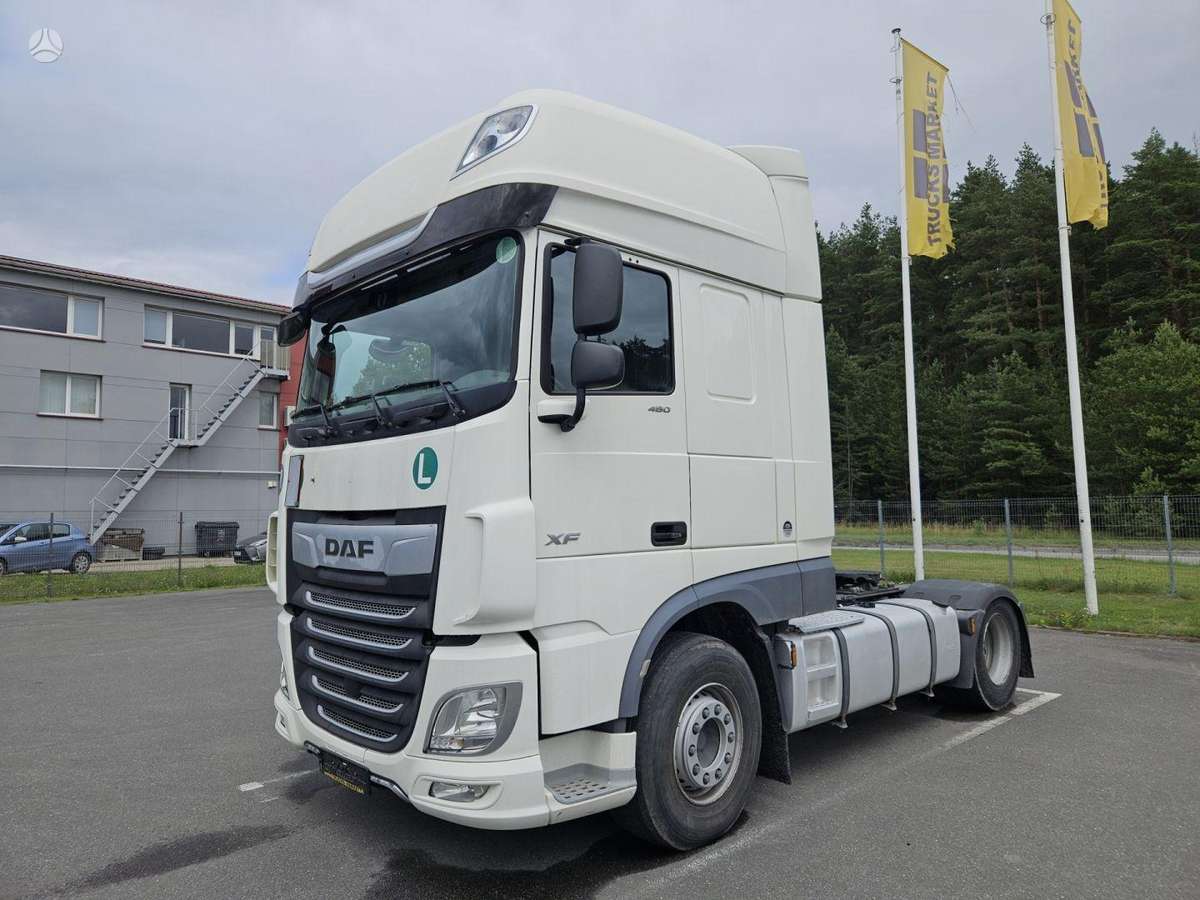 DAF SSC 480 STANDART, 2 miegamosios vietos