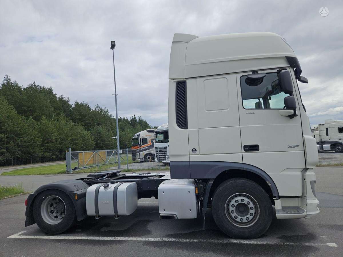 DAF SSC 480 STANDART, 2 miegamosios vietos