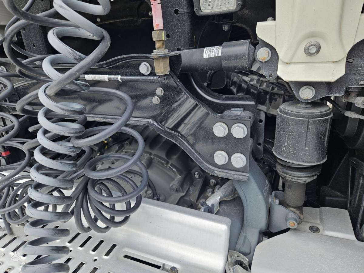 DAF SSC 480 STANDART, 2 miegamosios vietos