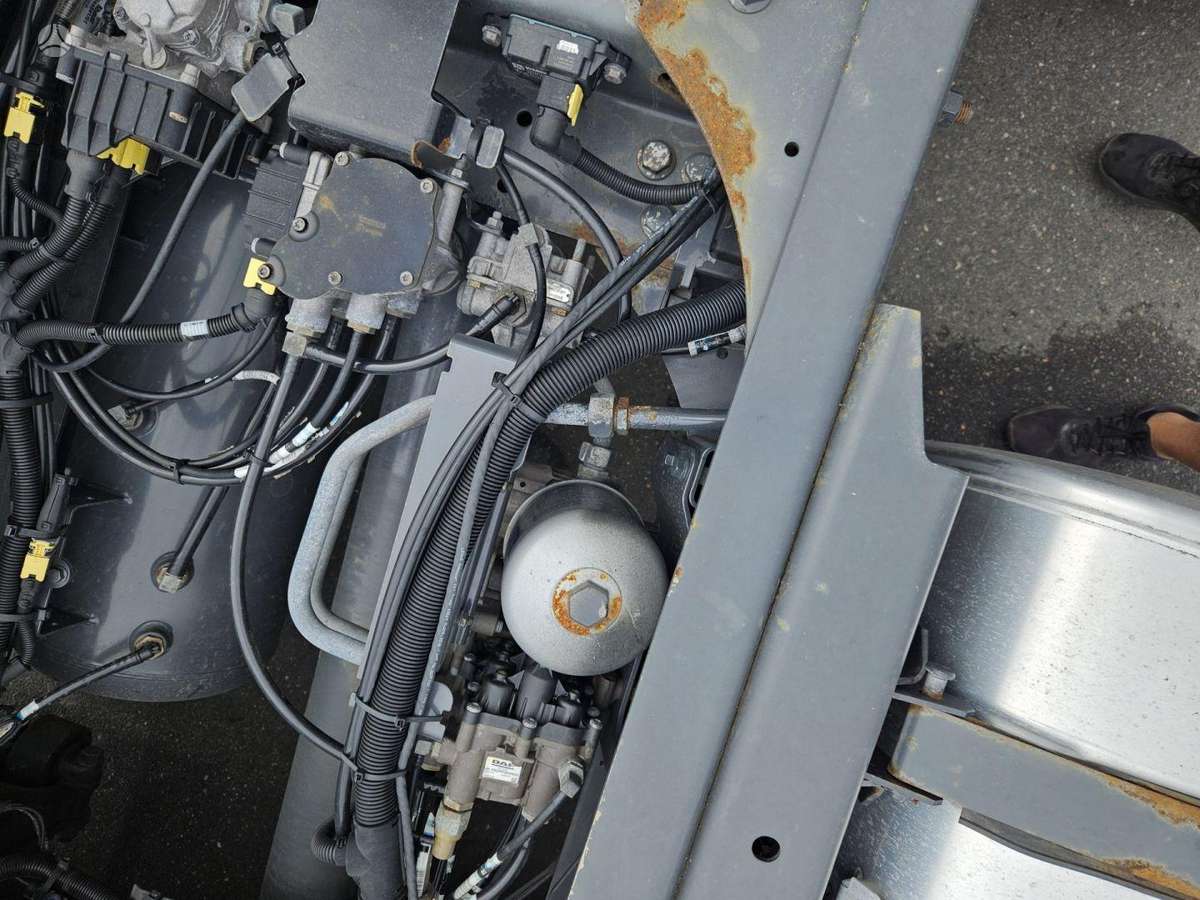 DAF SSC 480 STANDART, 2 miegamosios vietos