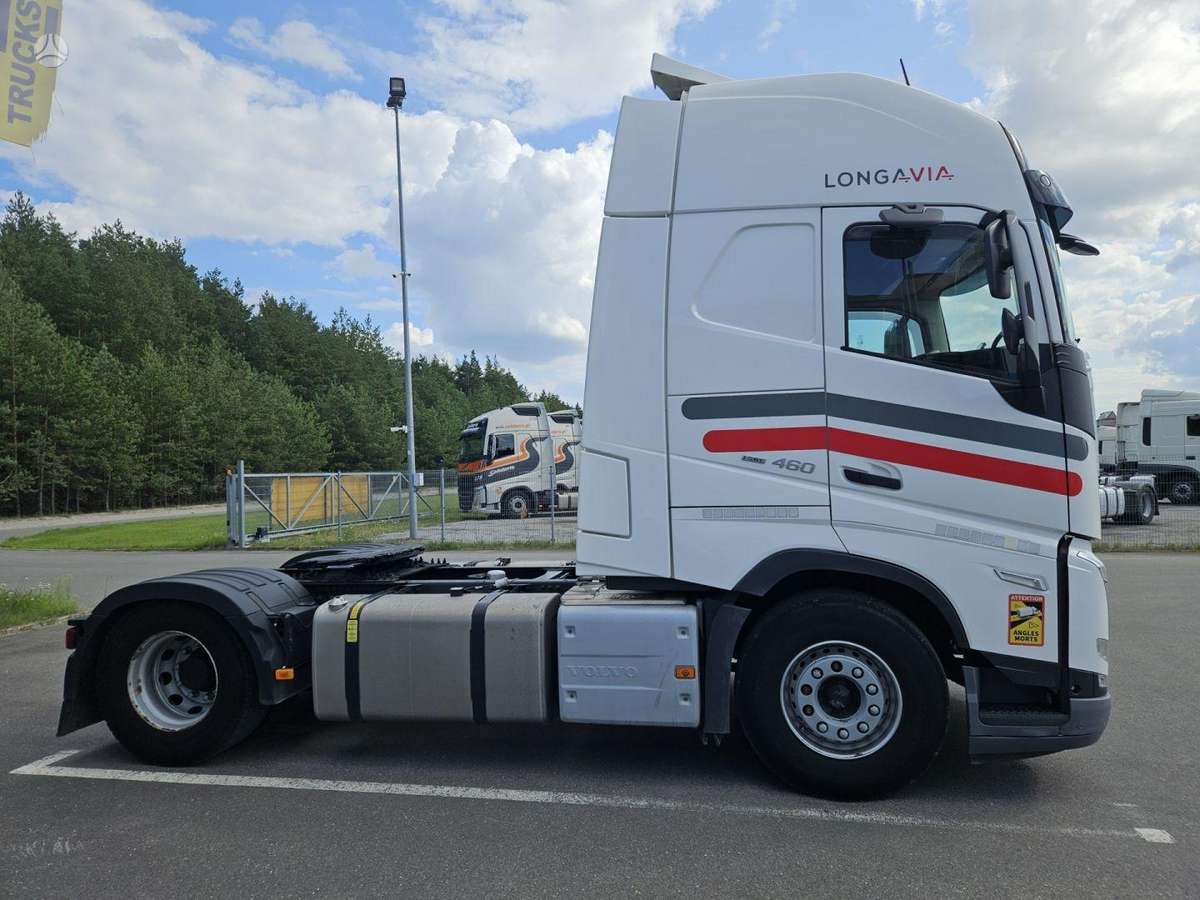 Volvo 460 XL, double sleeper