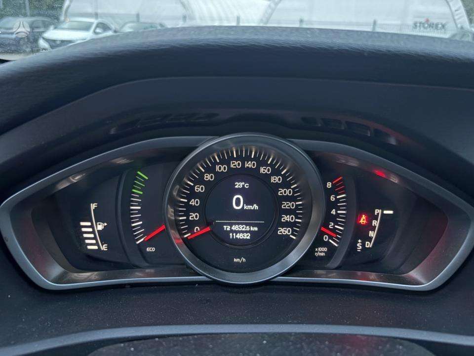 Volvo V40, 1.5 l., hatchback