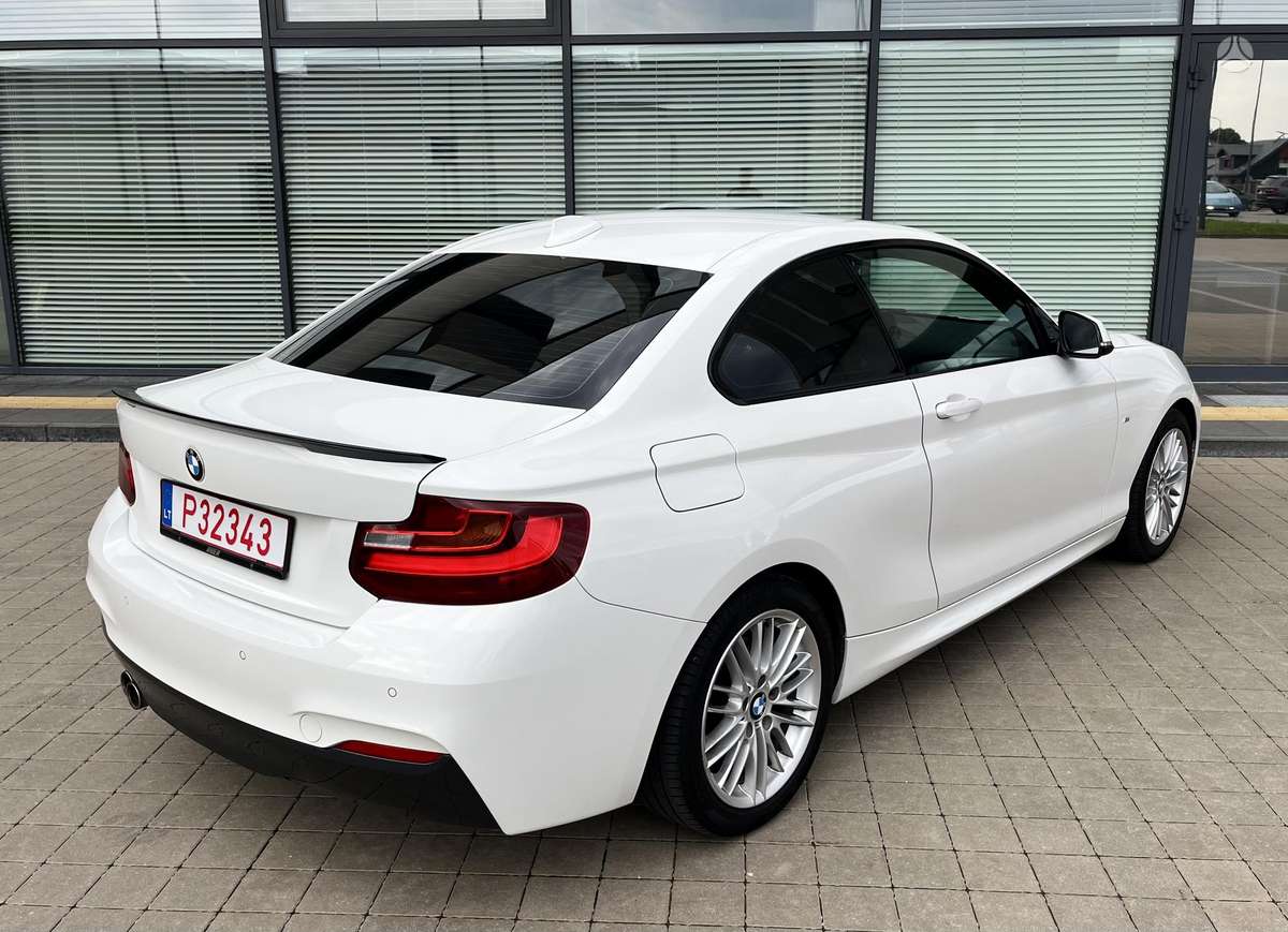 BMW 220, 2.0 l., coupe