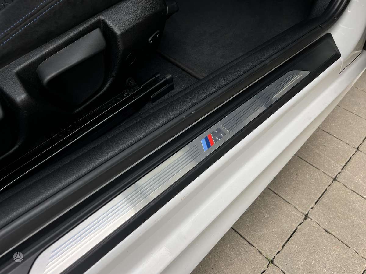 BMW 220, 2.0 l., coupe