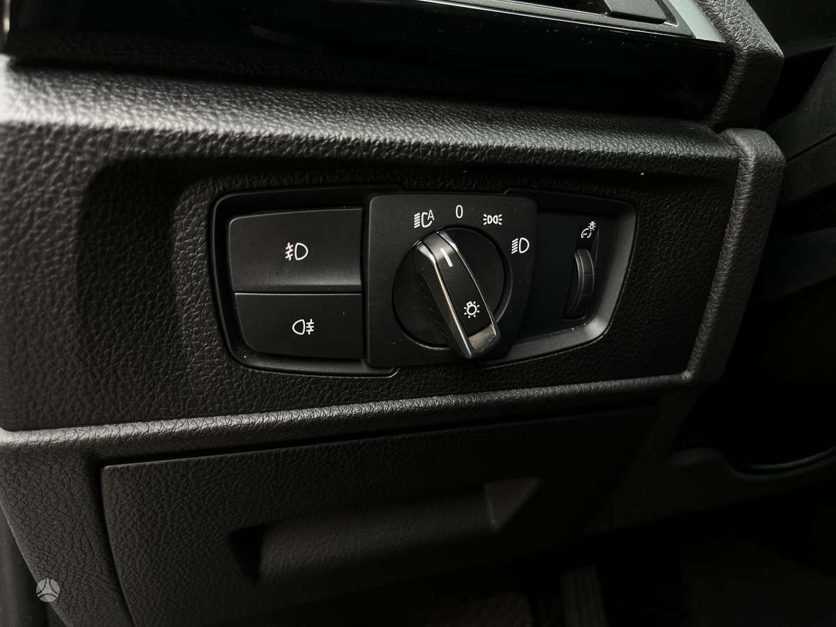 BMW 220, 2.0 l., coupe