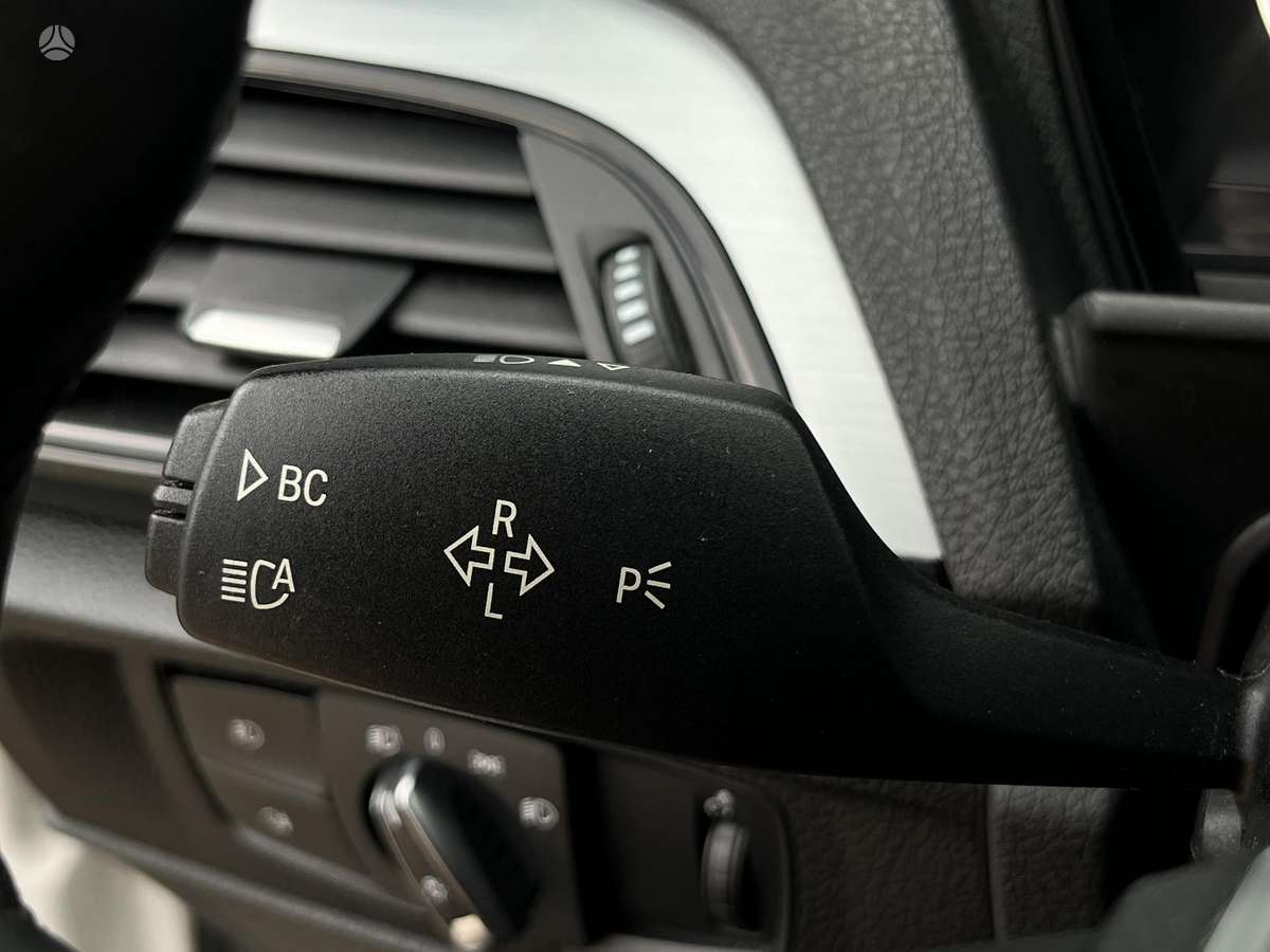 BMW 220, 2.0 l., coupe