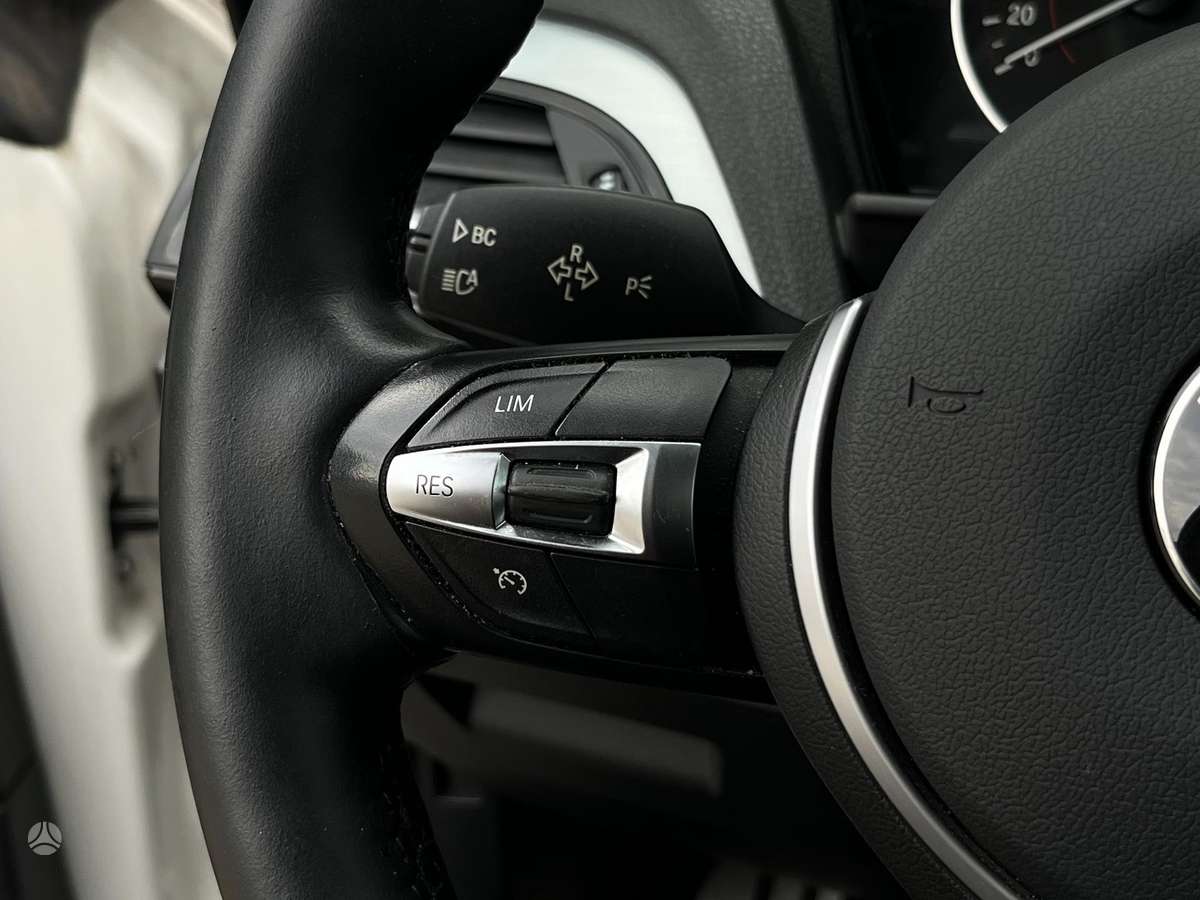 BMW 220, 2.0 l., coupe