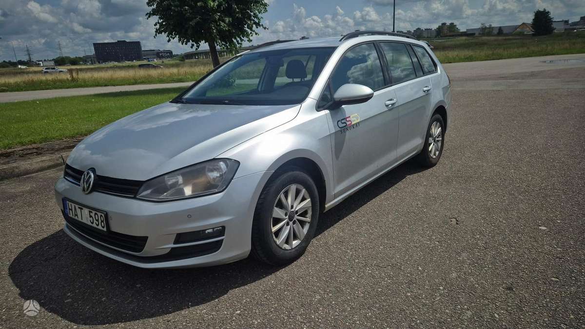 Volkswagen Golf - 4