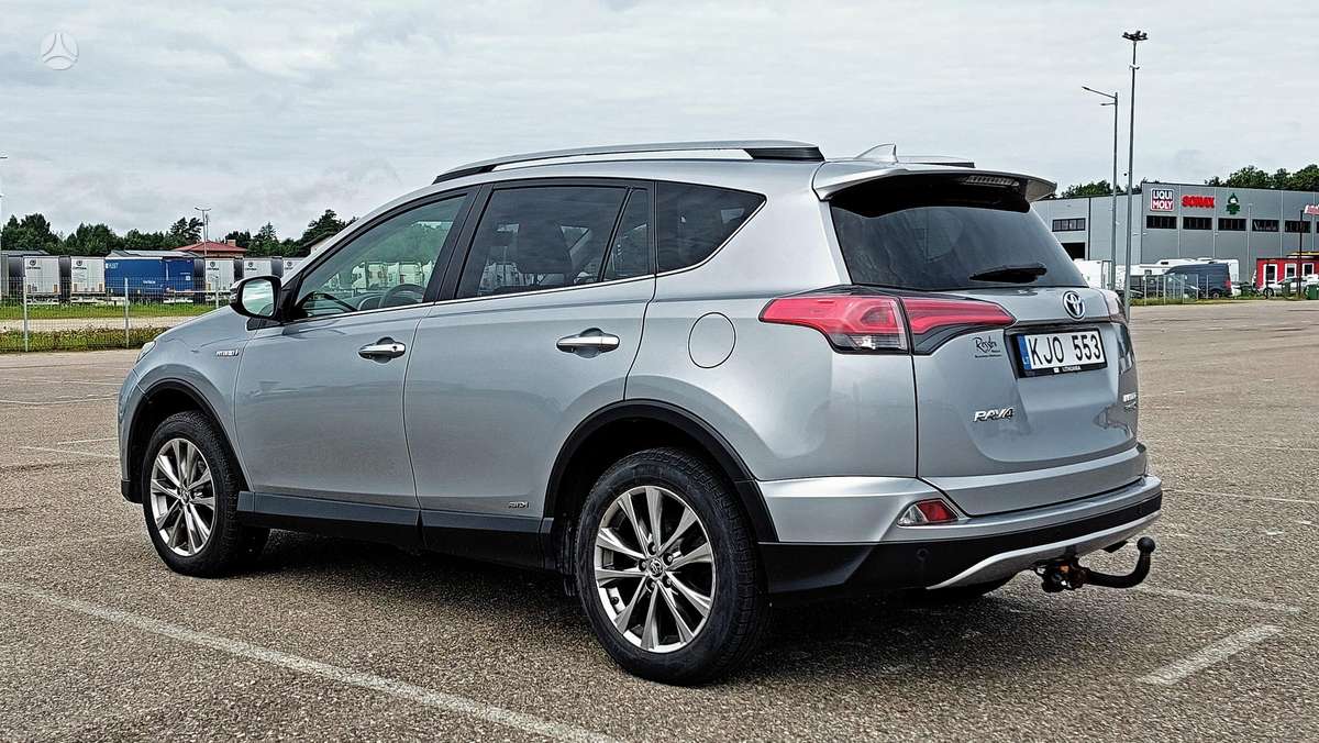 Toyota RAV4 - 11