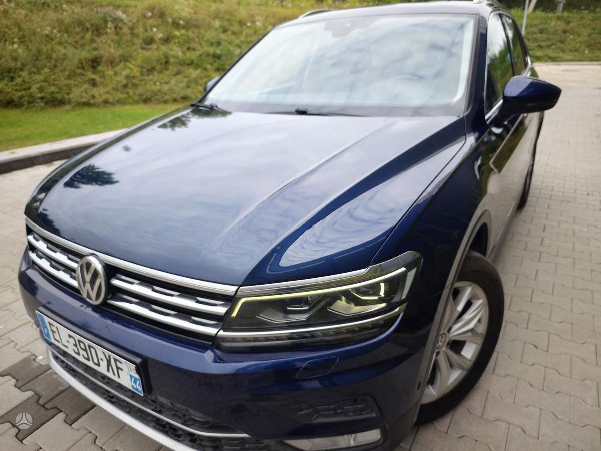 Volkswagen Tiguan - 2