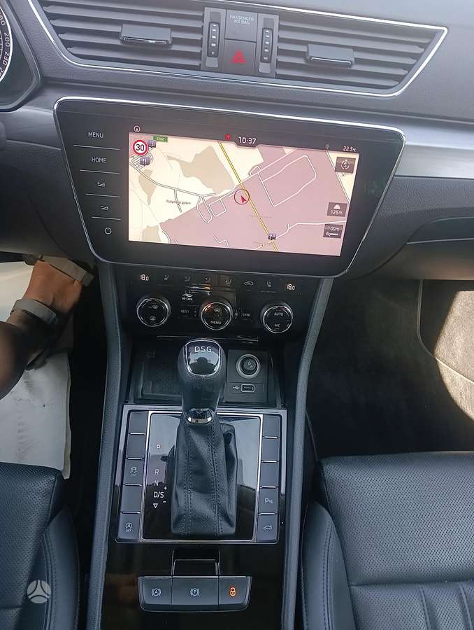 Skoda Superb, 2.0 l., Универсал
