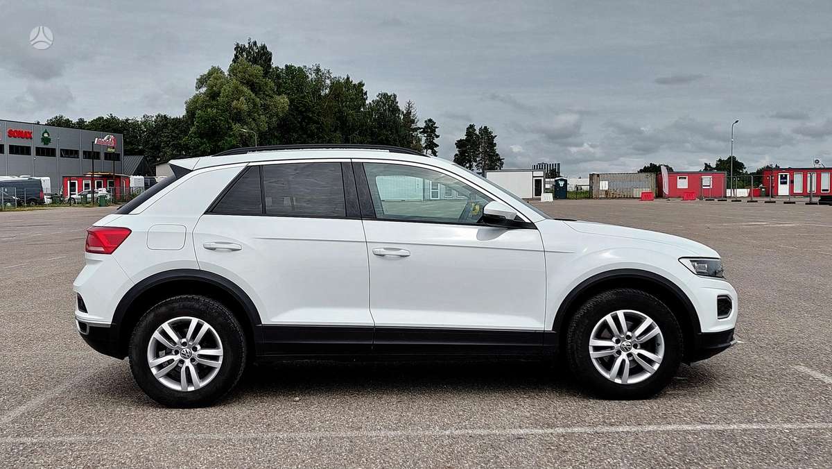 Volkswagen T-Roc - 11