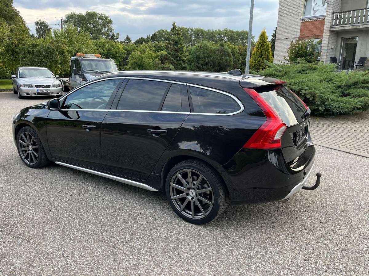 Volvo V60, 2.4 l., Универсал