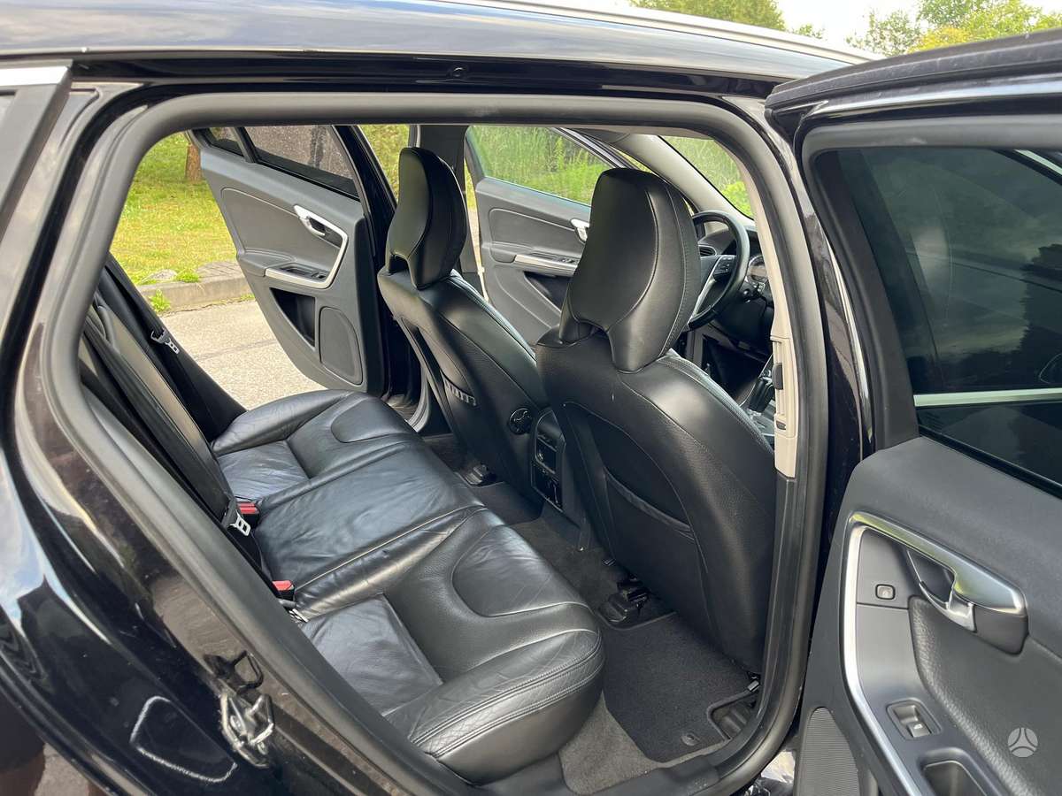 Volvo V60, 2.4 l., Универсал