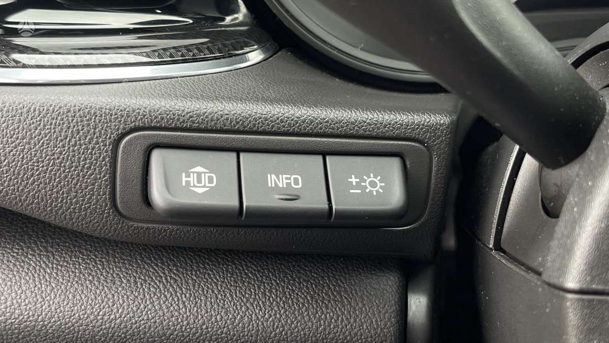 Opel Insignia, 2.0 l., hatchback