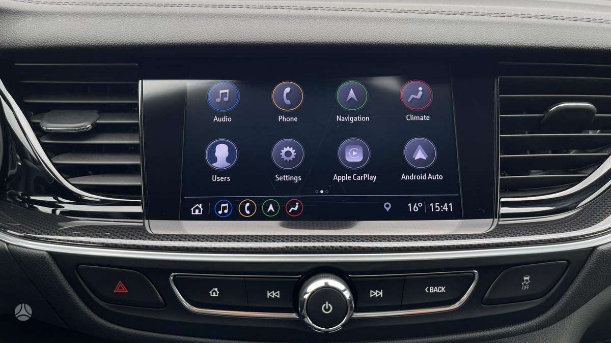 Opel Insignia, 2.0 l., hatchback