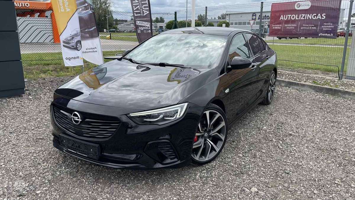 Opel Insignia, 2.0 l., hatchback