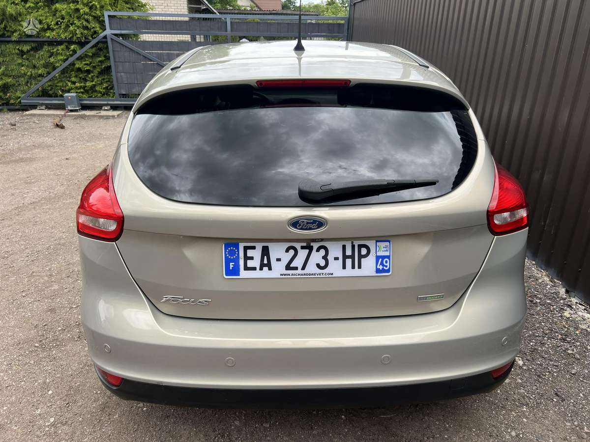 Ford Focus, 1.0 l., Хэтчбек
