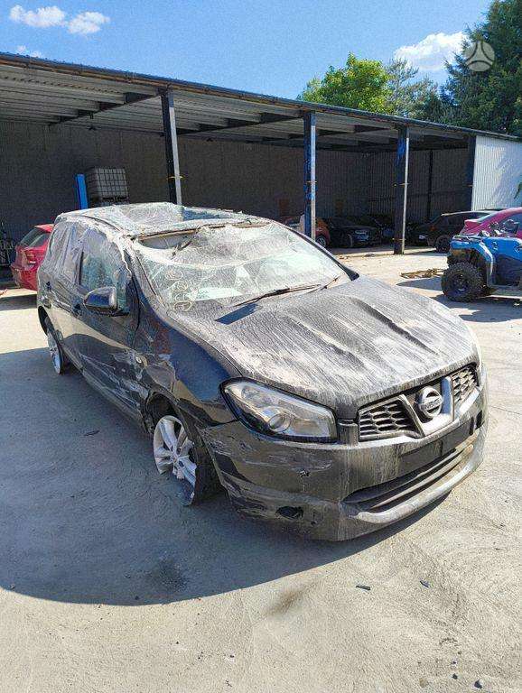 Nissan Qashqai+2