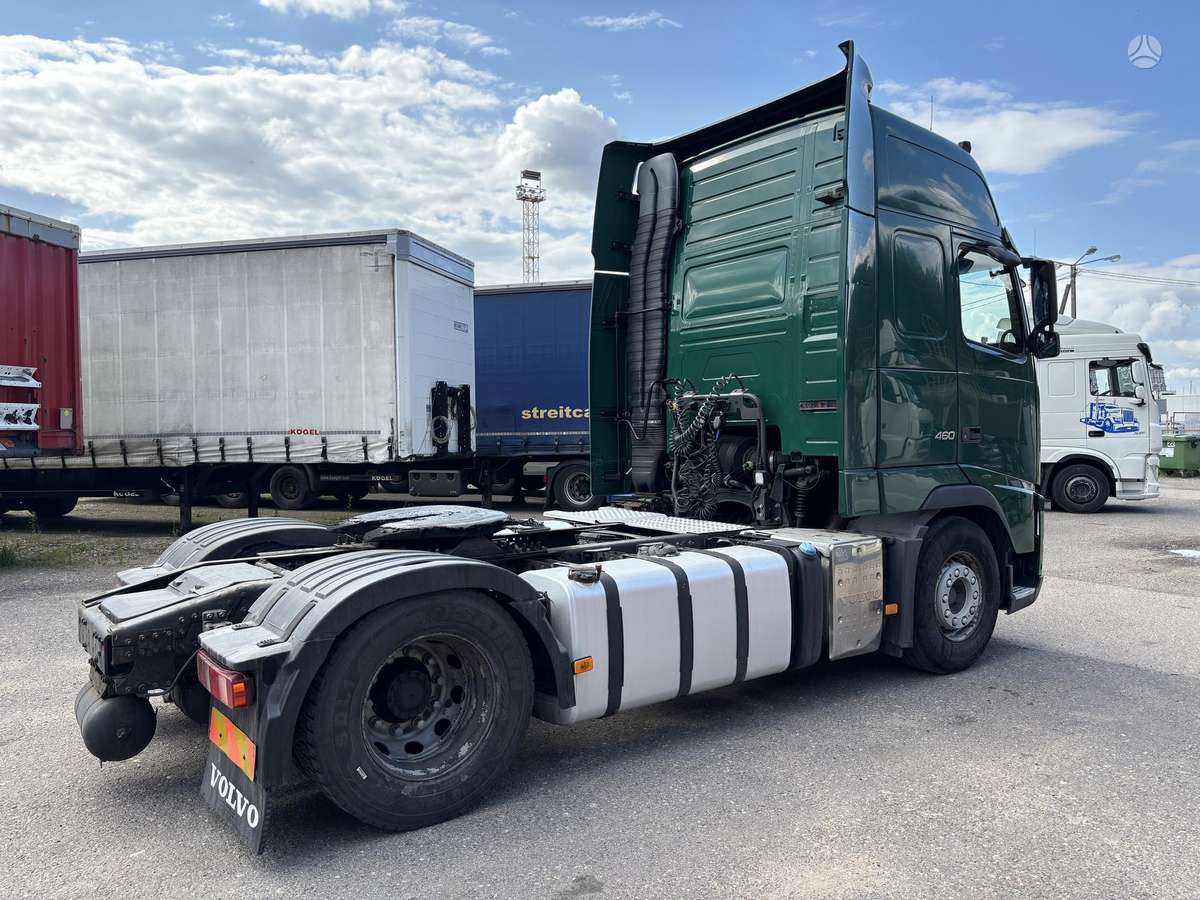 Volvo FH460, double sleeper