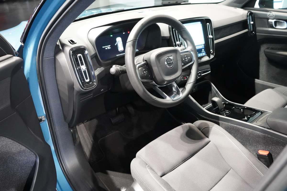Volvo XC40 - 8