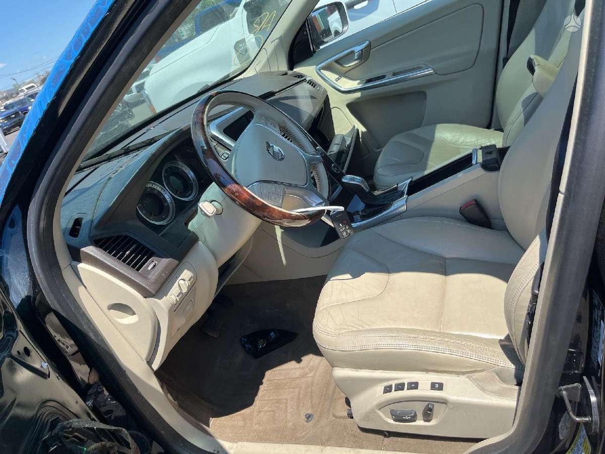 Volvo XC60 - 6