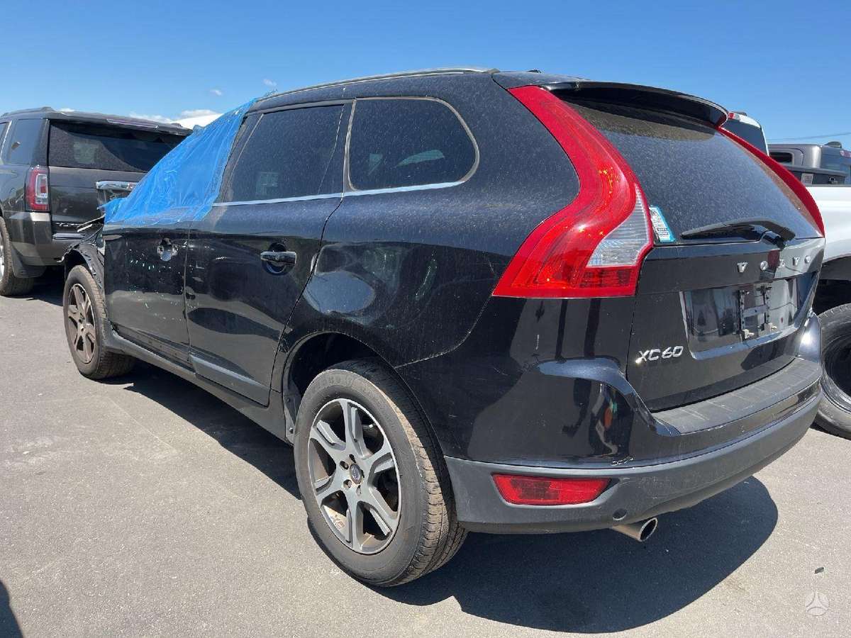 Volvo XC60 - 4