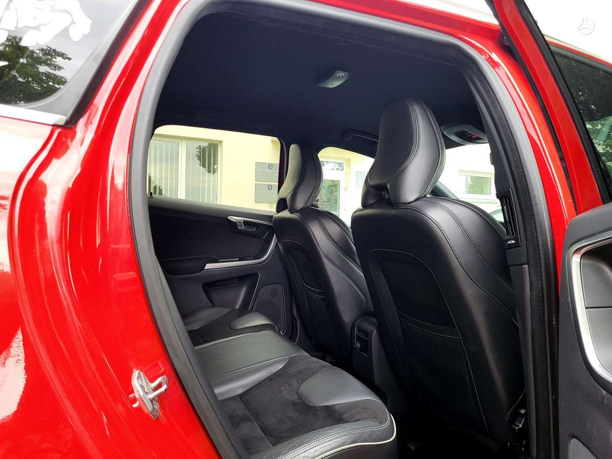 Volvo XC60 - 9