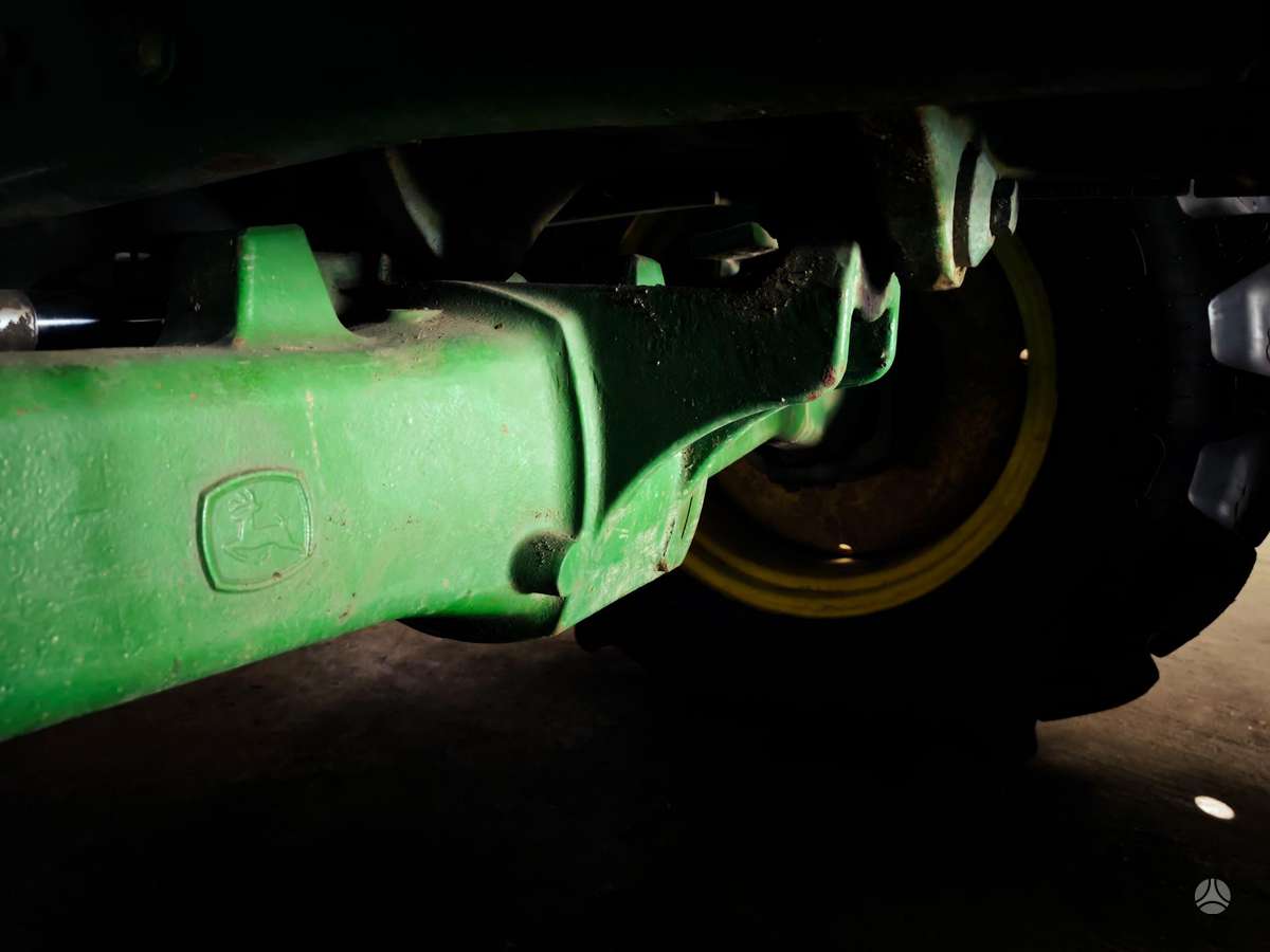 John Deere 6620, буровая машина
