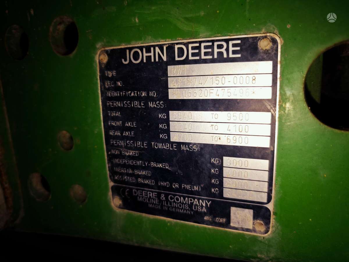 John Deere 6620, drilling machine