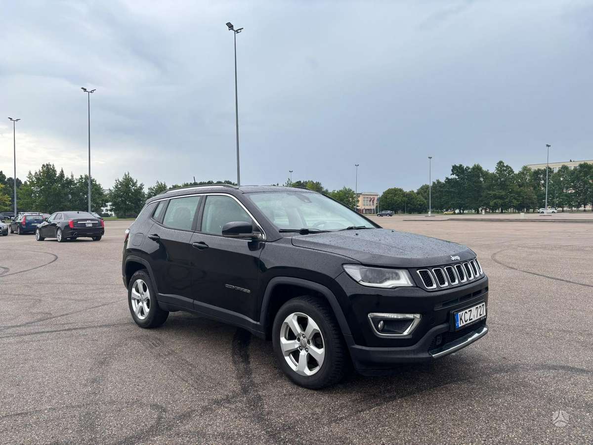 Jeep Compass, 2.0 l., off-road / crossover