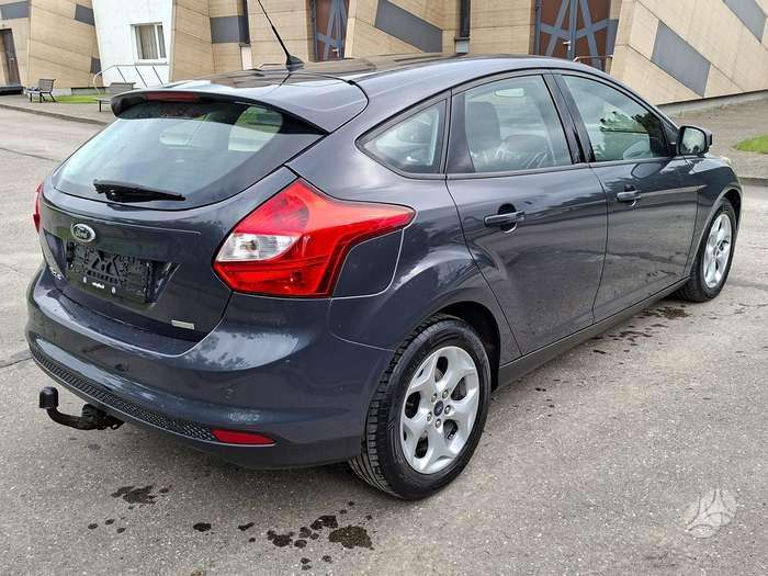 Ford Focus, 1.0 l., Хэтчбек