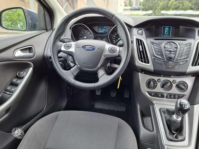 Ford Focus, 1.0 l., Хэтчбек