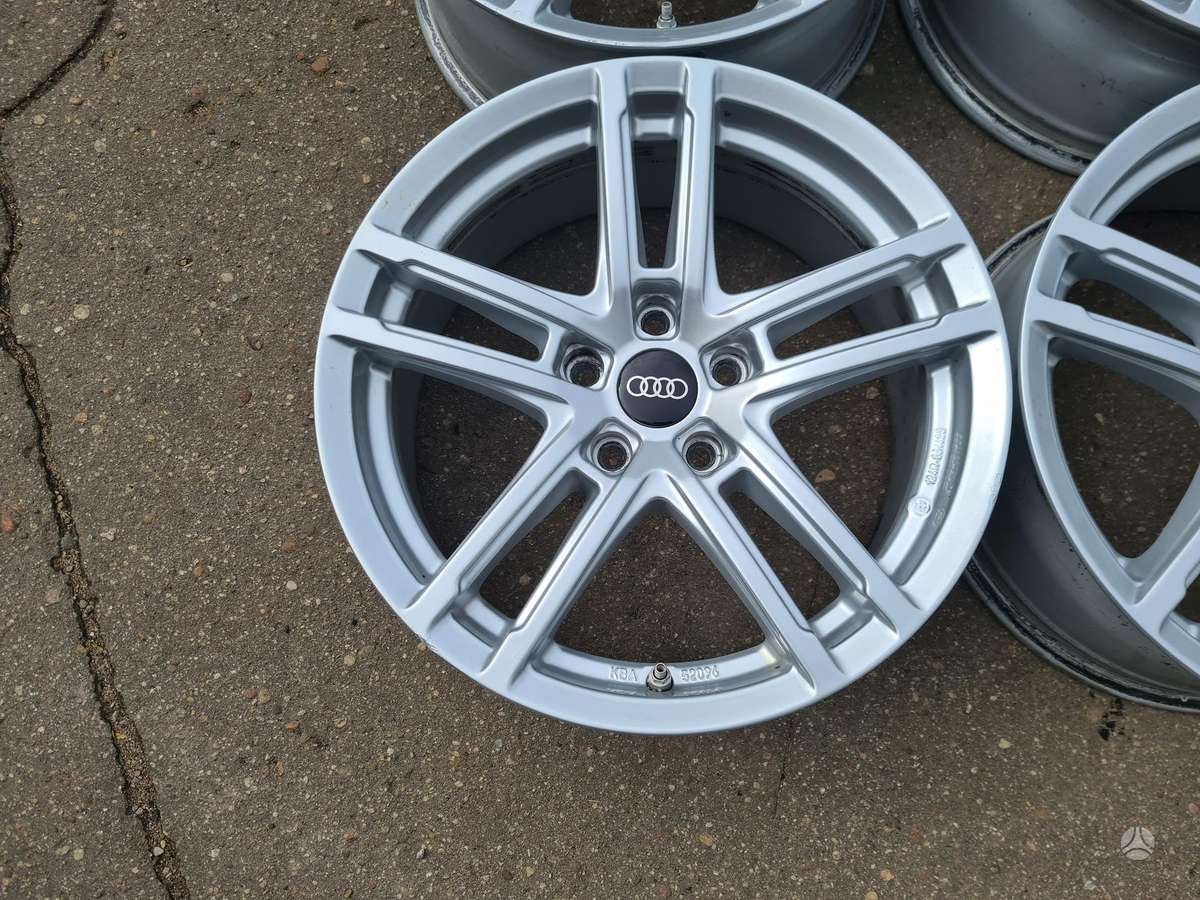 Audi A5, light alloy, R17