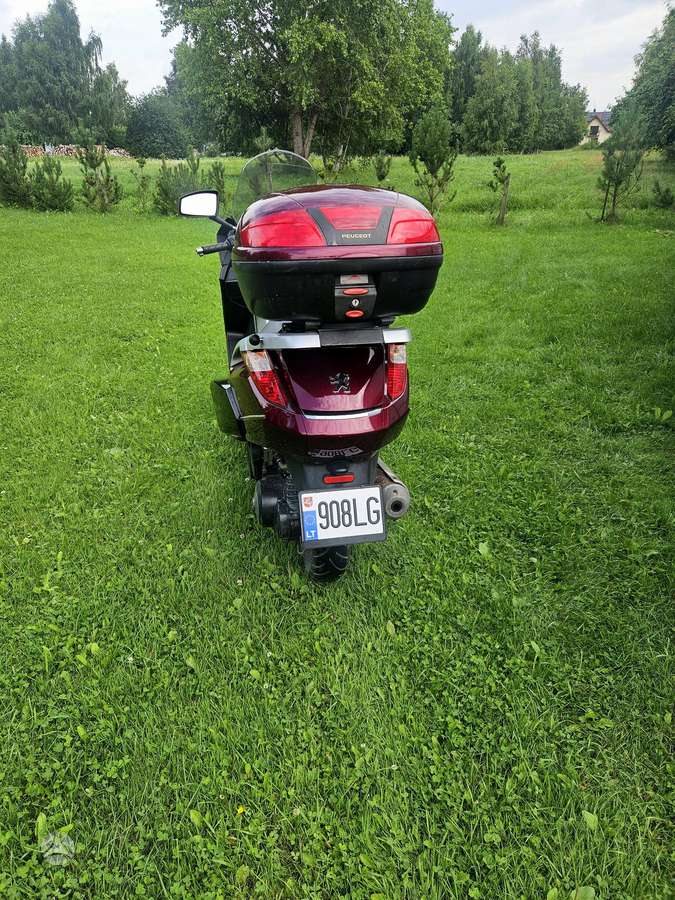 Peugeot Satelis 125cc, scooters / mopeds