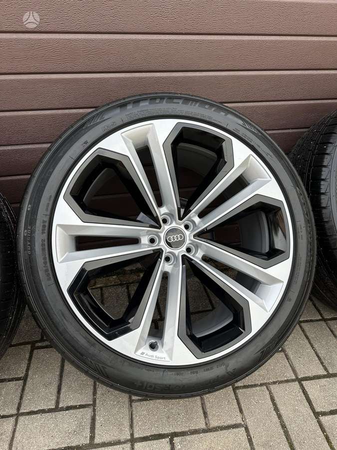 Audi Q7-Q8, легкосплавные , R22