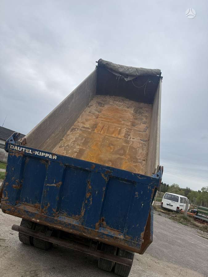 Mercedes-Benz Actros 3243 8x4, самосвалы