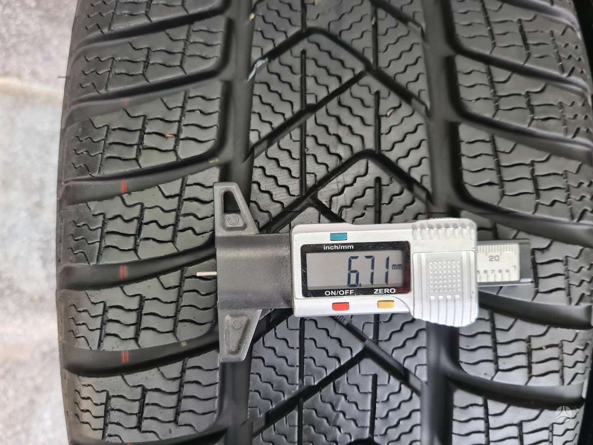 Mercedes-Benz E-Class, lengvojo lydinio, R18