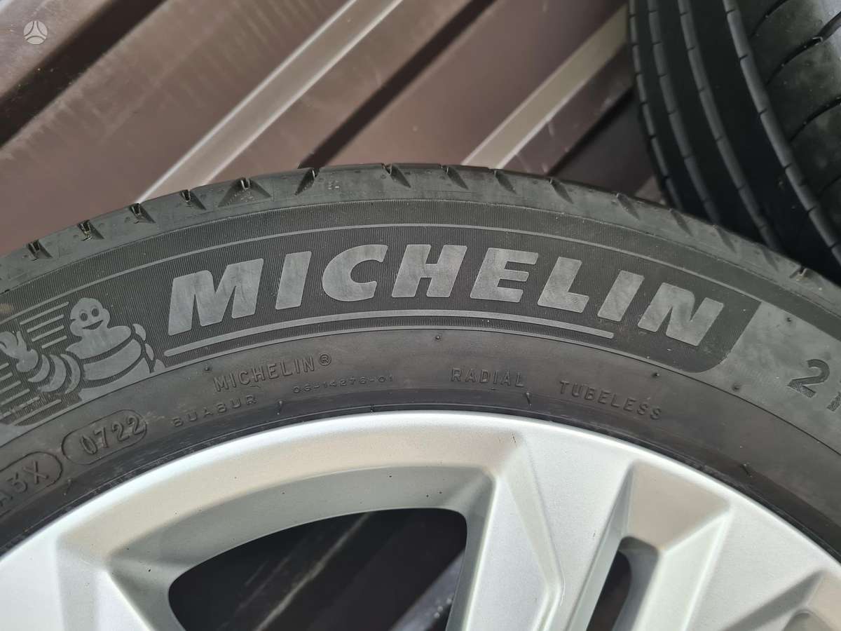 Audi Q2 Su MICHELIN 2022, light alloy, R17