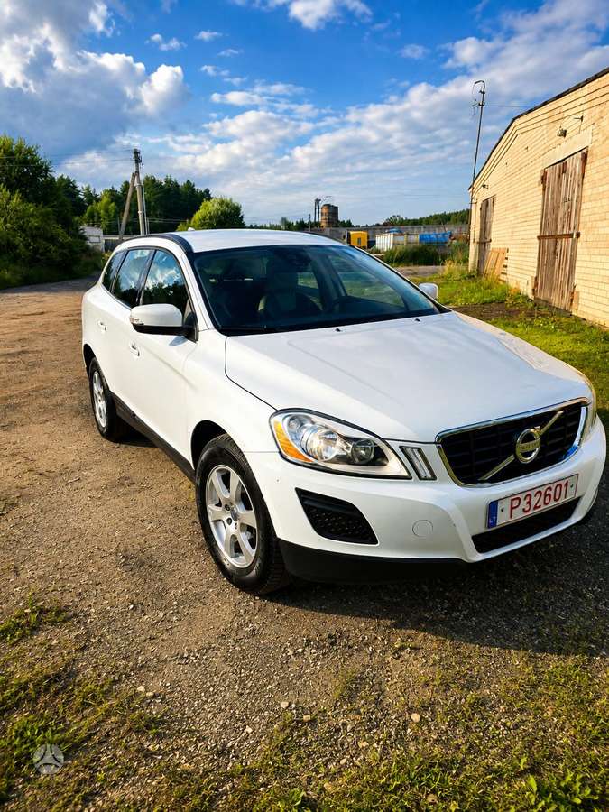 Volvo XC60, 2.4 l., mpv / minivan