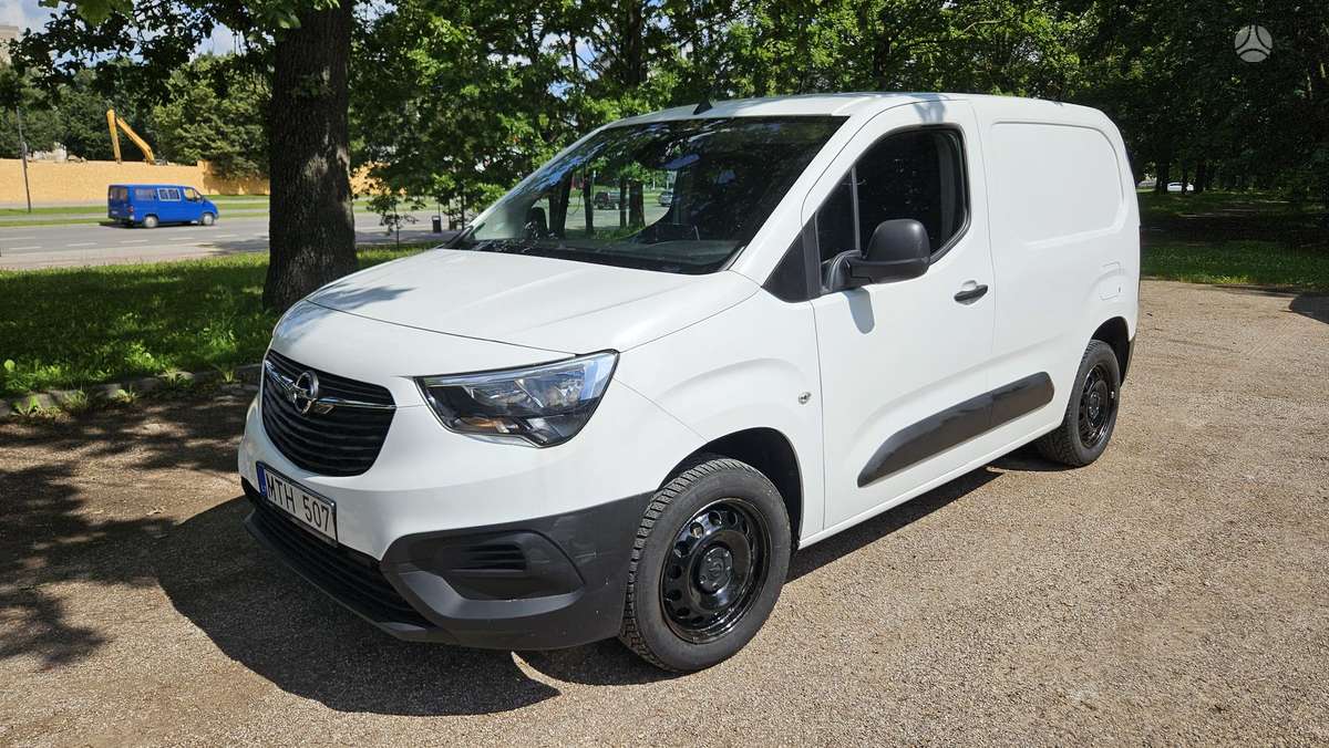 Opel Combo, 1.5 l., komercinis