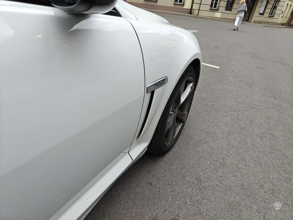 Jaguar XF, 3.0 l., Универсал