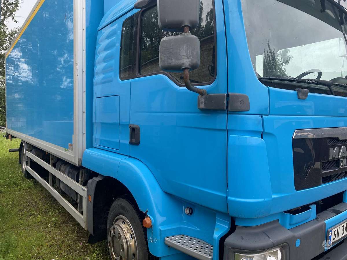 MAN TGM 15.290, isothermal trucks